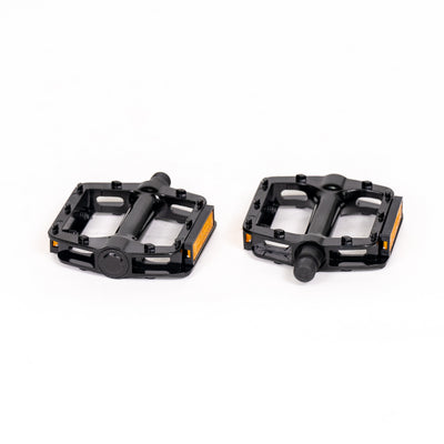 Pedal set